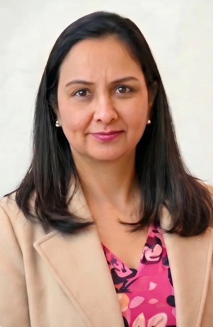 Rachna, independent insurance advisor